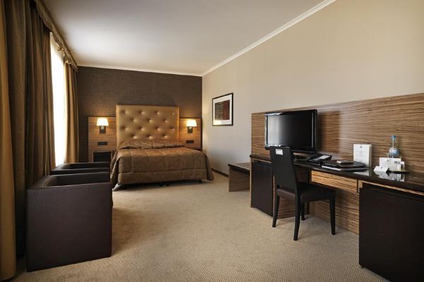 Hotel Hyllit (Antwerp)
